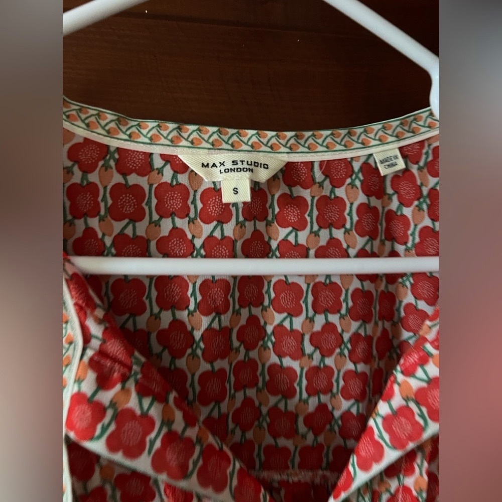 Max Studio London Red Pattern Blouse - image 3